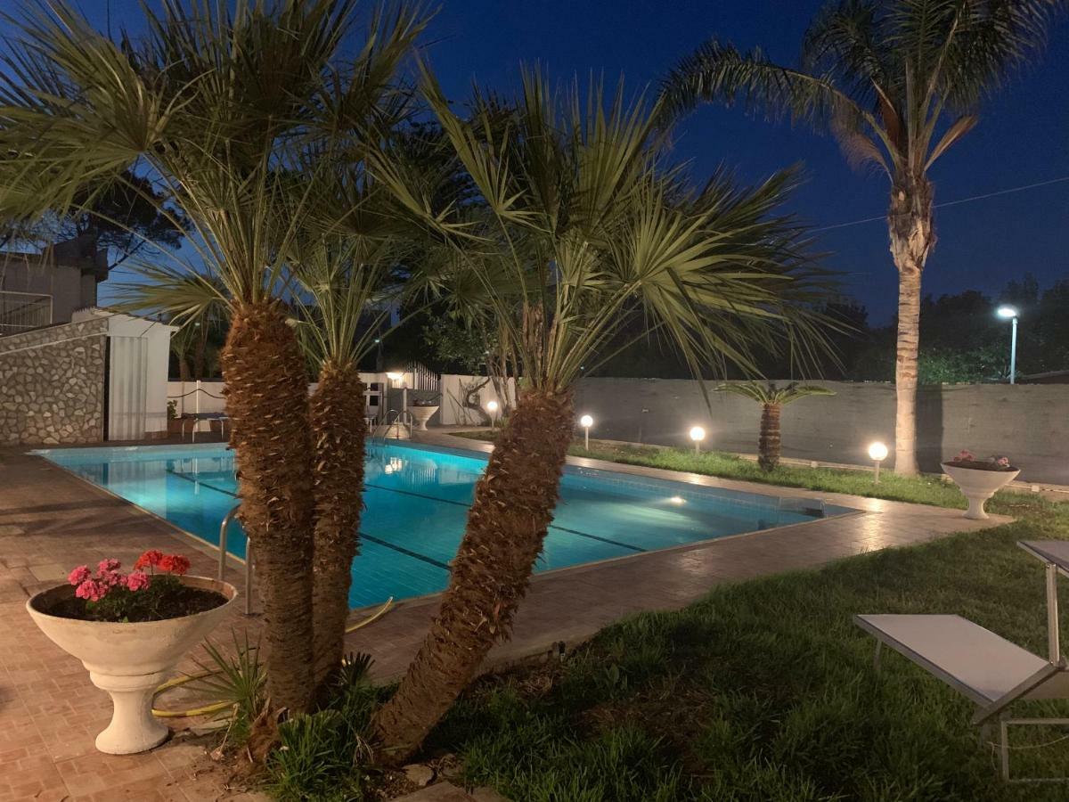 Casa Vacanze Villa Grace Villagrazia Di Carini Bagian luar foto