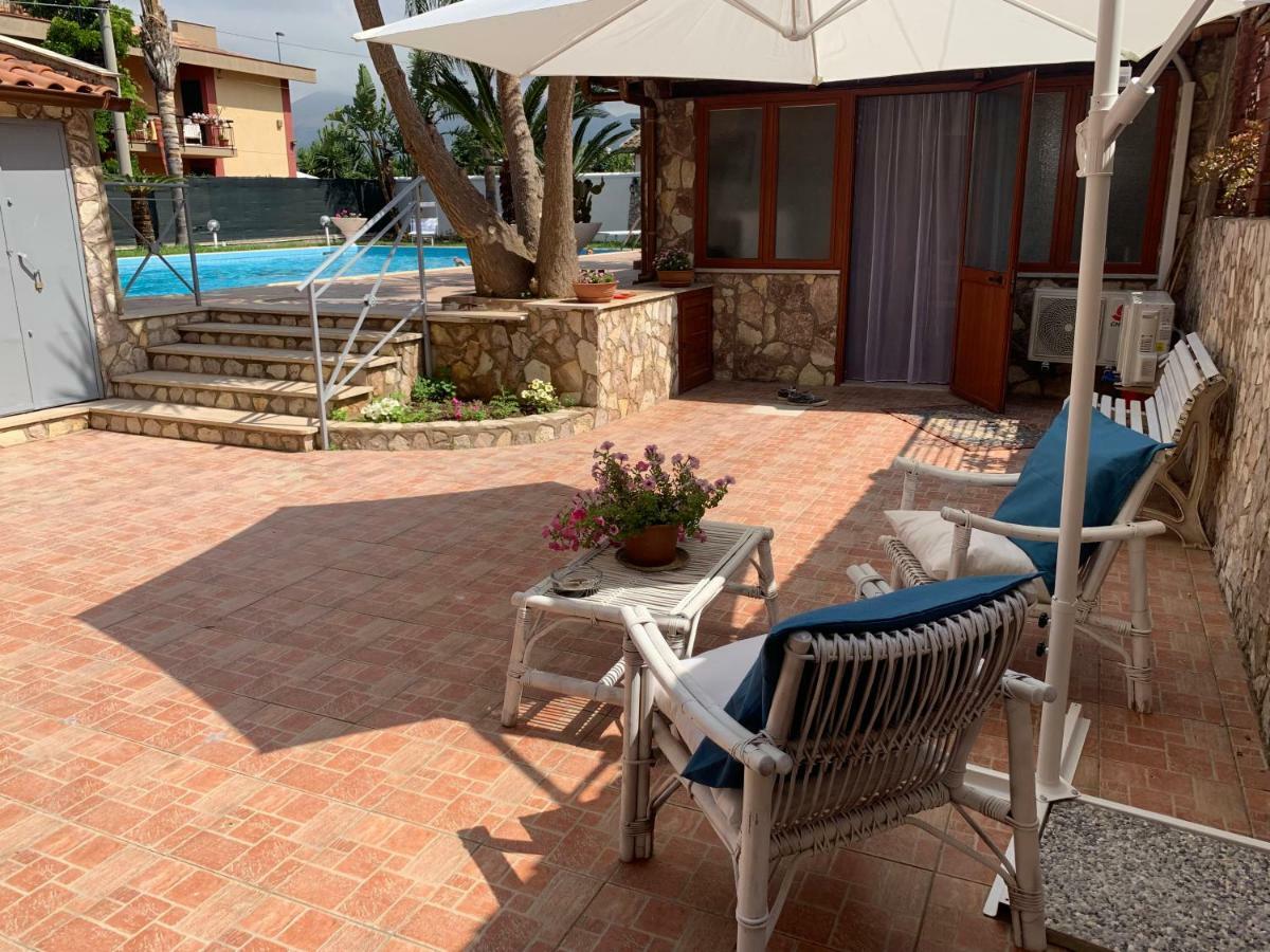 Casa Vacanze Villa Grace Villagrazia Di Carini Bagian luar foto