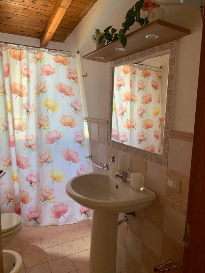 Casa Vacanze Villa Grace Villagrazia Di Carini Bagian luar foto